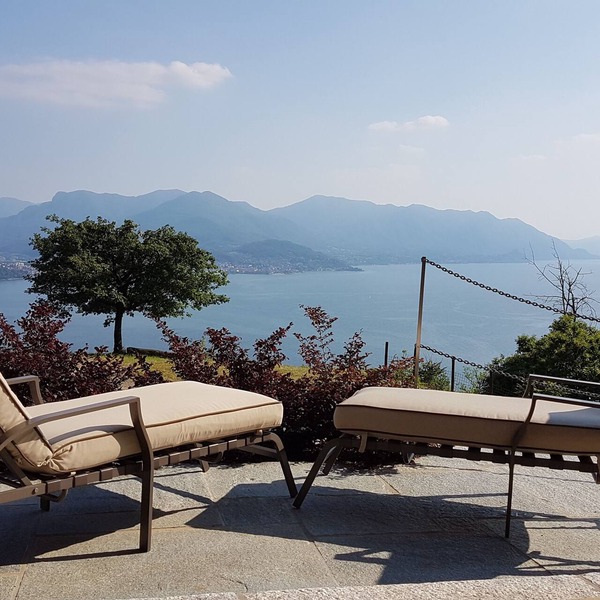 Country estate Cascina Borchina "LA FINCA" dream lake view, tranquility, nature, elegance, organic