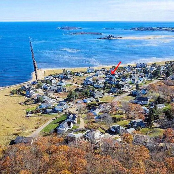 Coastal home on Hills Beach Saco River UNE nearby Old Orchard Kennebunkport