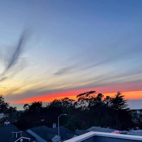 Coastal Oasis Ocean-View Home-near San Fransisco, beaches and hiking trails