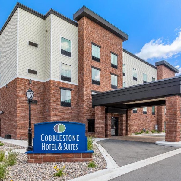 Cobblestone Hotel & Suites - De Pere Green Bay