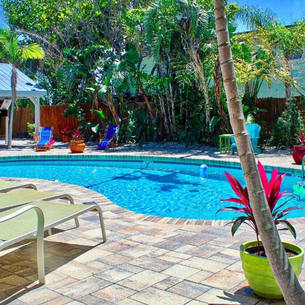 Coconut Grove Beach Resort Suite 4