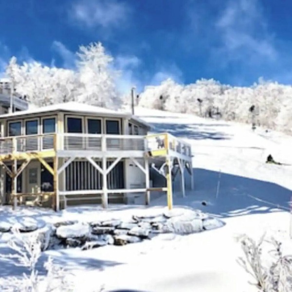 Cold AC! Best Location! SLOPESIDE! Mountain View’s! Walk to Restaurants!