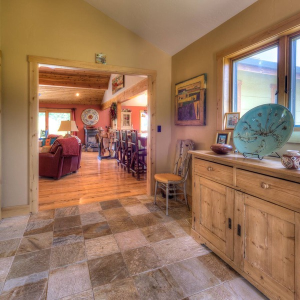 Come & Experience Montana Hospitality in Beautiful Big Sky Country.