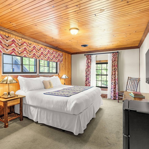 Come stay at Great Pines for amazing views!