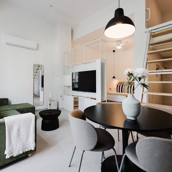 Comfort and design facing the Turia Gardens in Valencia