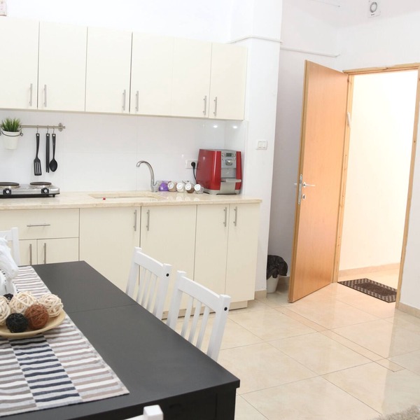 Comfort and Tranquility in the City Center Indulgent guest suites