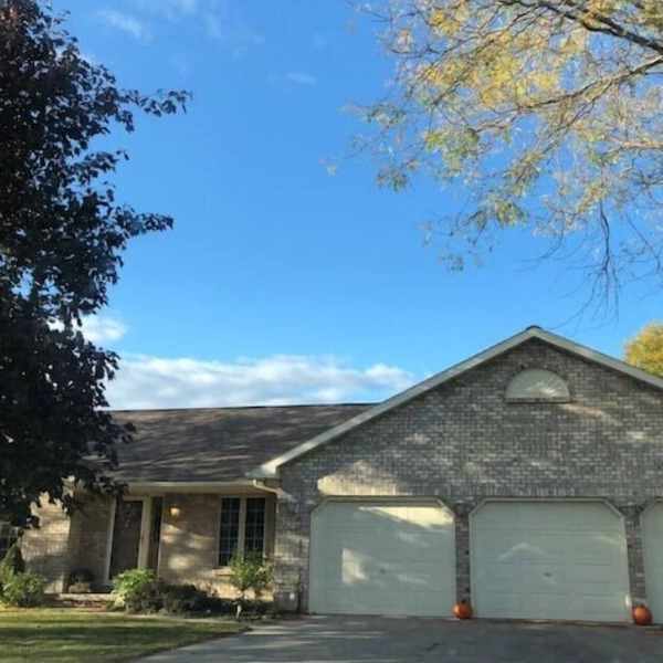 Comfortable and Clean GB Home close to Lambeau