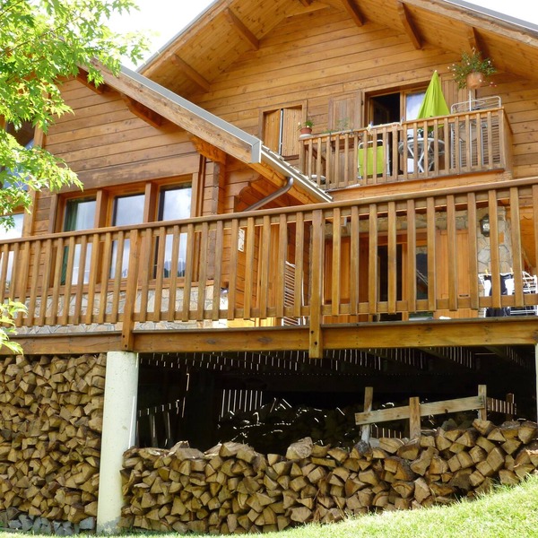 Comfortable apartment in chalet, ideal for skiers, hikers and cyclists