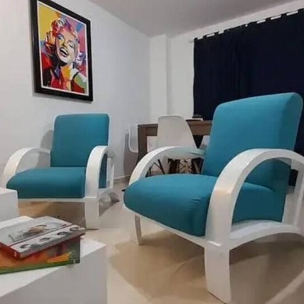 Comfortable apartment with a quiet family atmosphere for a relaxing vacation.