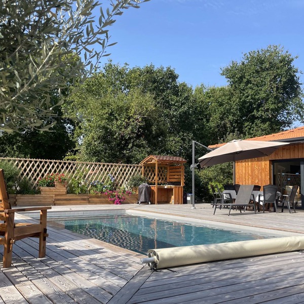 Comfortable chalet with heated pool