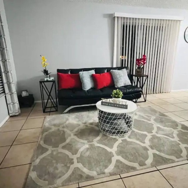 Comfortable, Cozy & Peaceful Home Close to Beach