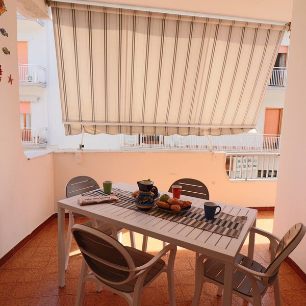 Comfortable Holiday Apartment Casa Vacanza Margherita in Otranto with A/C, Balcony, Pets Allowed