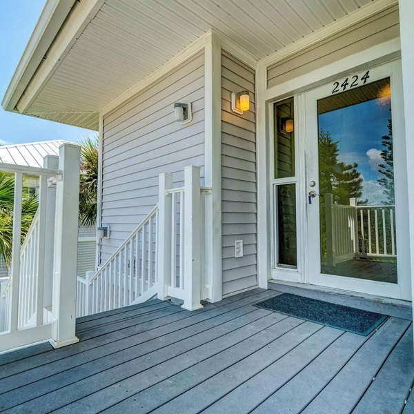 Comfortable villa with unobstructed view of the Gulf on Resort, C2424B