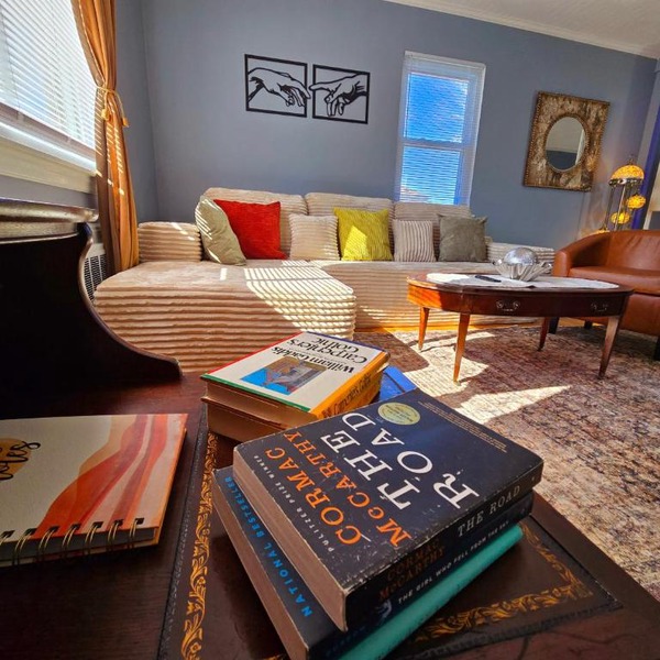 Comfy & Chic Apartment for 2026 World Cup FREE PARKING