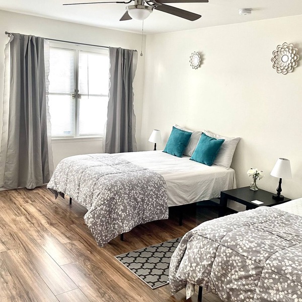 Comfy, Clean & Spacious w/2 TVs, parking, laundry