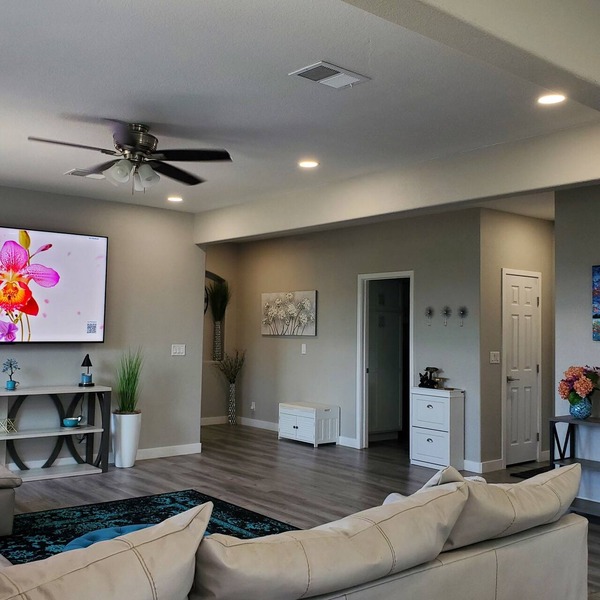 Completely Remodeled and Modernized Smart Home in Payson