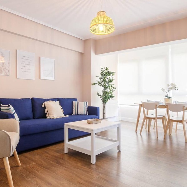Completely renovated 10 min Beach Arrigunaga