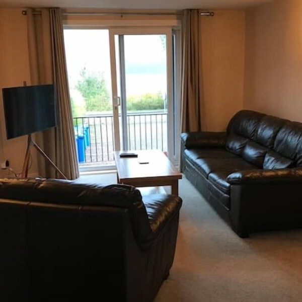 Conaglen Self Catering Lochside Apartment