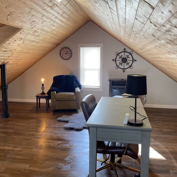 Convenience Meets Comfort & Cozy