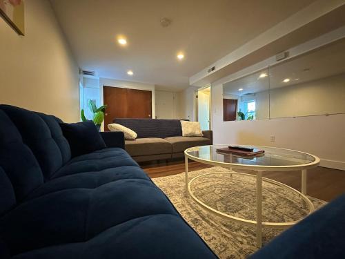 Convenient 1 BR Apartment with Private Basement Entrance - 5 min to Green Line T Station & Newton Wellesley Hospital at Newton Boston