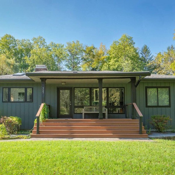 Cool & Comfy Escape | Family Fun Awaits | Close to the Action