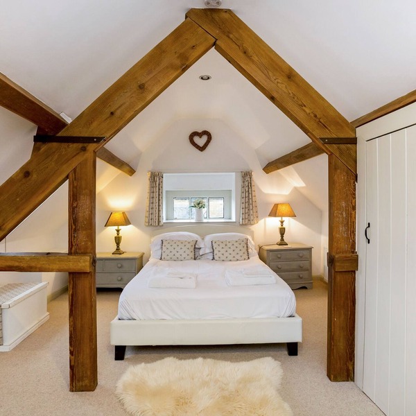 Cornerstone Cottage - a cotswold cottage that sleeps 2 guests in 1 bedroom