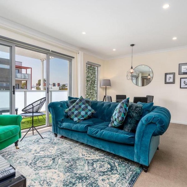 Cosy 2BR Close to Light Rail - Hosted by Canstay