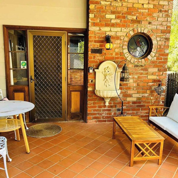 Cottage in Gooseberry Hills -15 mins from Airport