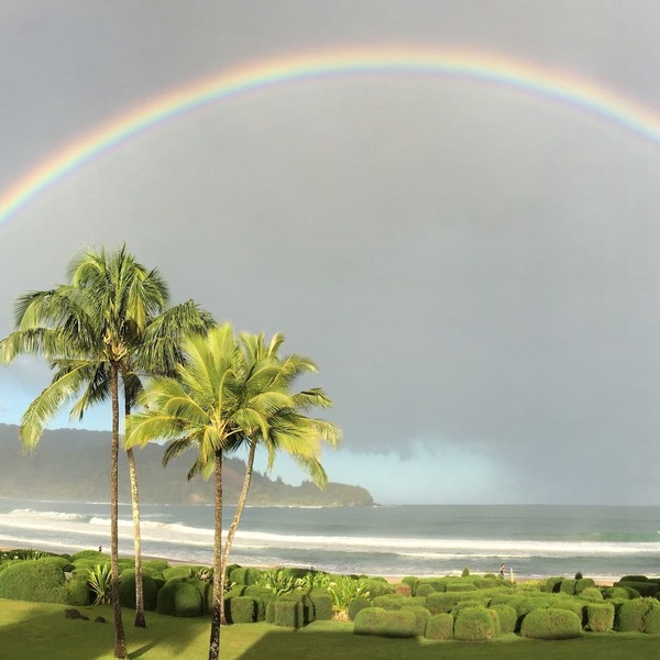 Cottage on Beachfront Estate property, central Hanalei Bay