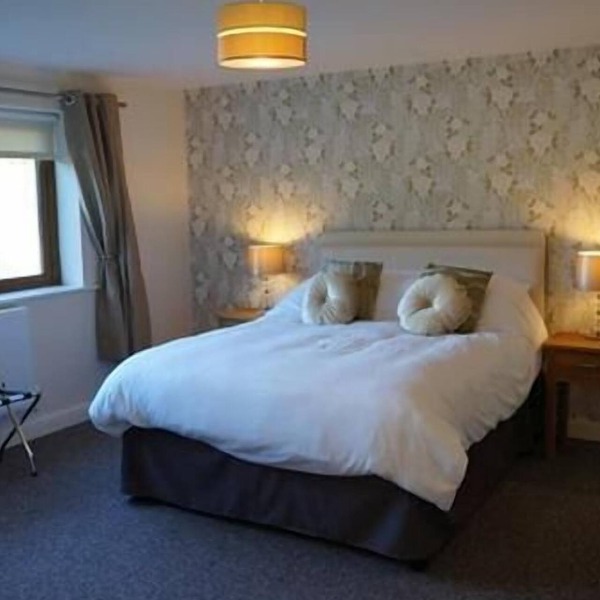Cottage Shared Bathroom at Forest View Holiday Park