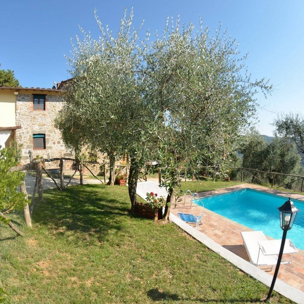 Country House/Farm House in Pescaglia with 3 bedrooms sleeps 6