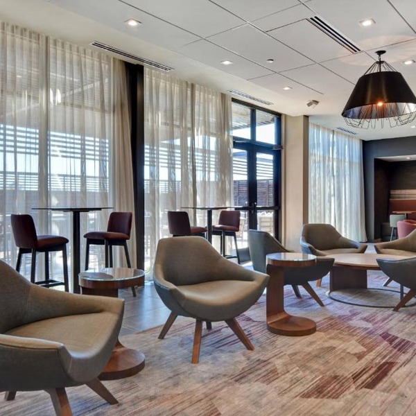 Courtyard by Marriott Bentonville Rogers Promenade