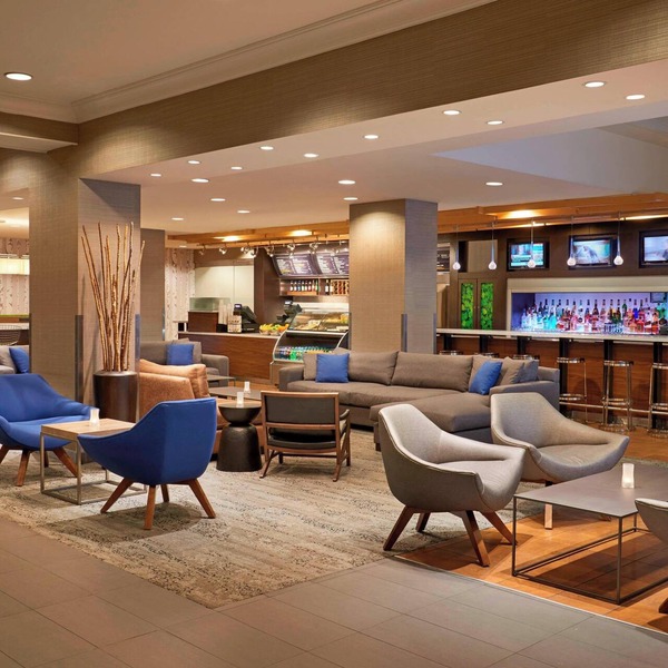 Courtyard by Marriott Downtown Toronto