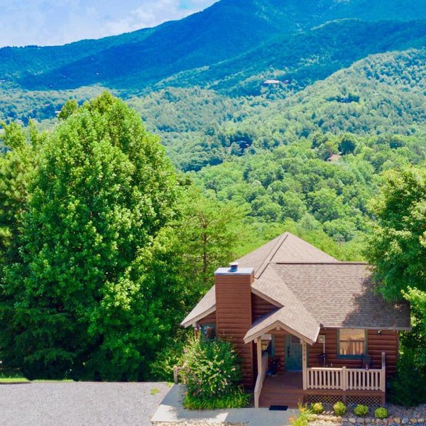 Cove Mountain Retreat