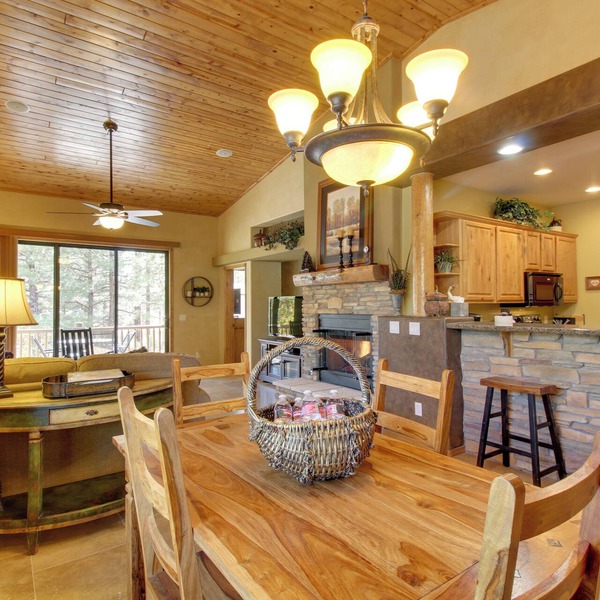 Covered Deck: Cozy Show Low Villa in Torreon!