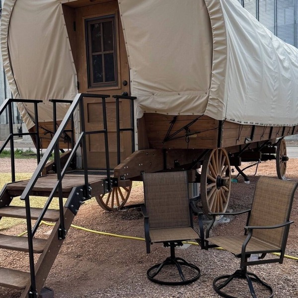 Covered Glamping Wagons: Step Into the Frontier With Modern Comforts
