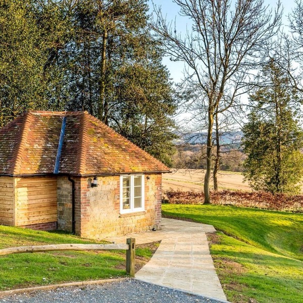 Cowdray Lodge