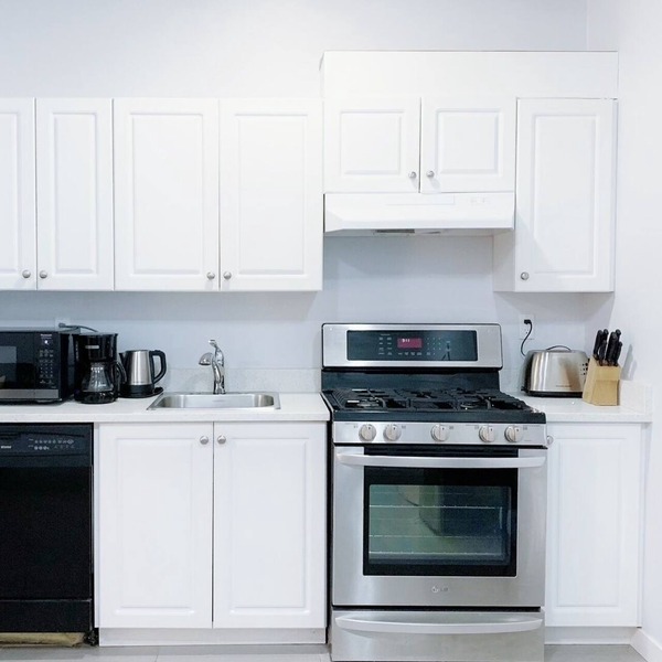 Cozy 1bdr suite | private entry & prime location in Maple Ridge, pet friendly!