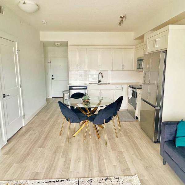 Cozy 2 Bed 1 Bath - 1 hour to Banff
