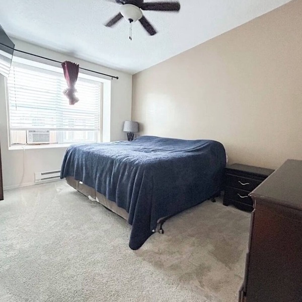 Cozy 2-bedroom condo in wonderful Gresham with pool