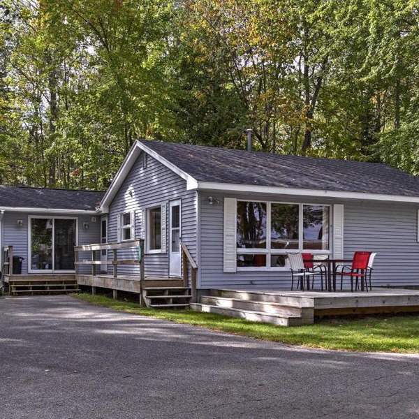 Cozy Alanson Cottage - Steps to Dock on Burt Lake!