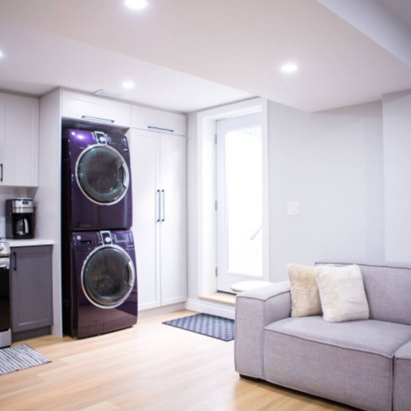 Cozy and Private Basement apartment/Ideal for Relaxation or Work