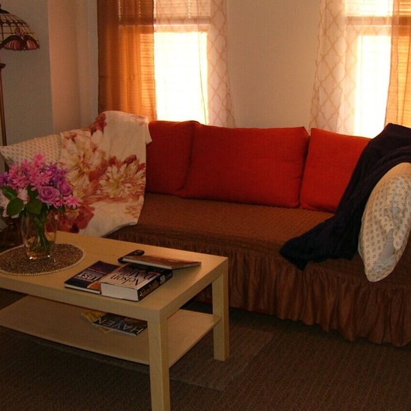 Cozy, comfortable and conveniently close to historic downtown Stroudsburg!