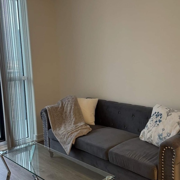 Cozy Condo in Vaughan