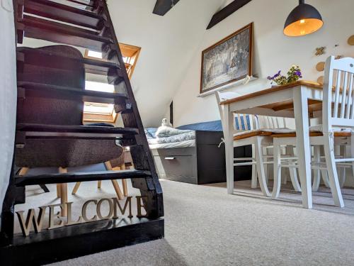 Cozy Haven CPH - Bright small rooms, easy public transport