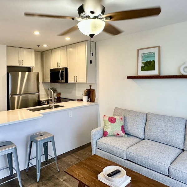 Cozy Kailua condo all to yourself, Only a 5 minute walk to Kailua Town 7/30