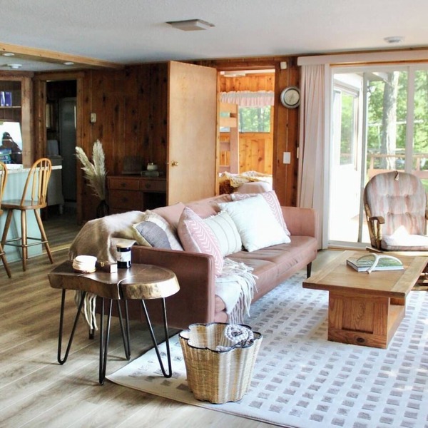 Cozy Lakehouse!