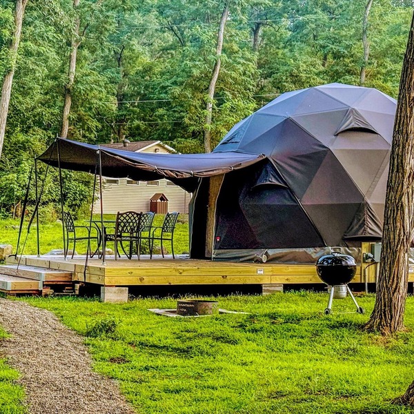 Cozy Mountain Dome Escape in the Catskills