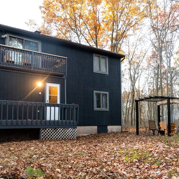 Cozy Mountain Top Cottage! Unique Poconos Lake House with Fire Pit!