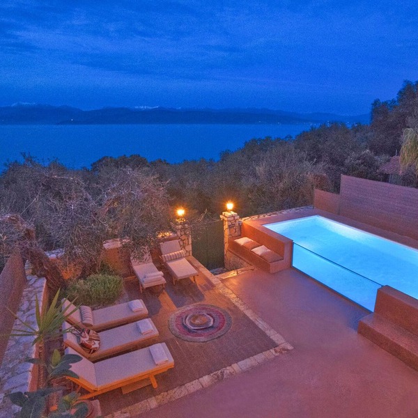 Cozy Private Cottage with Heated Pool